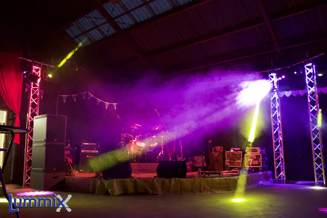 Lummix Licht & Geluid - Licht en geluid huren voor een bedrijfsfeest